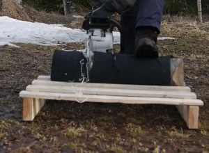 Stihl sahaa turvahousuihin