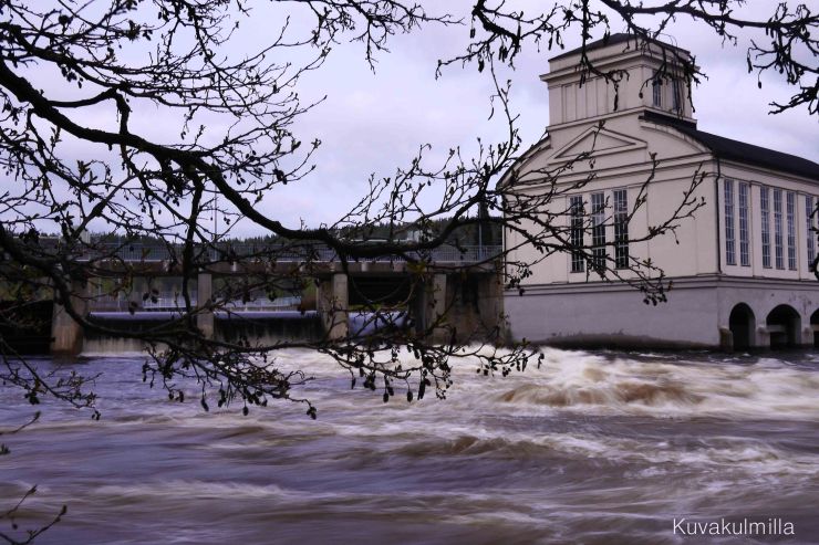 Vaajakosken vanha voimalaitos